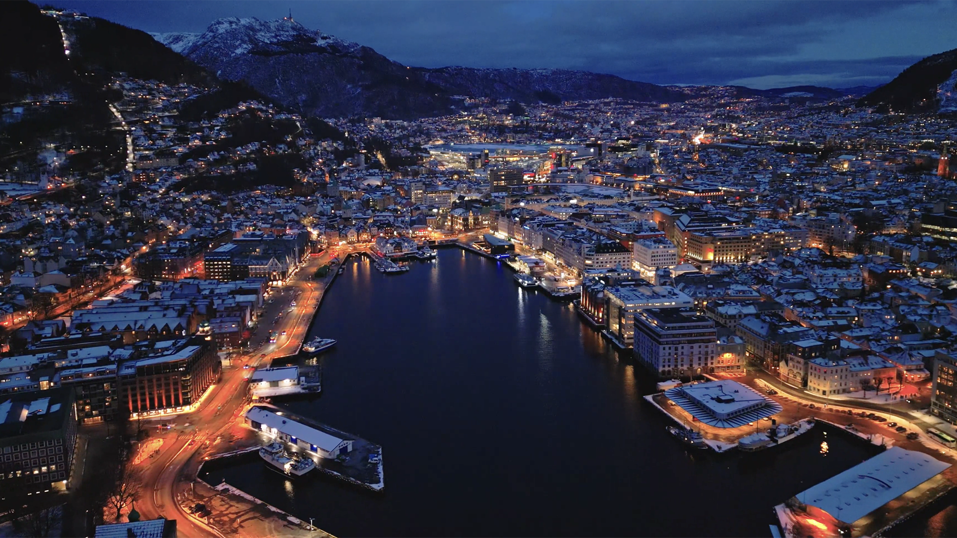 content-norway-city-lights.png