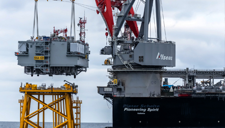 Successful sail-away and installation of GE’s electrical substation for France’s Saint Nazaire offshore wind farm