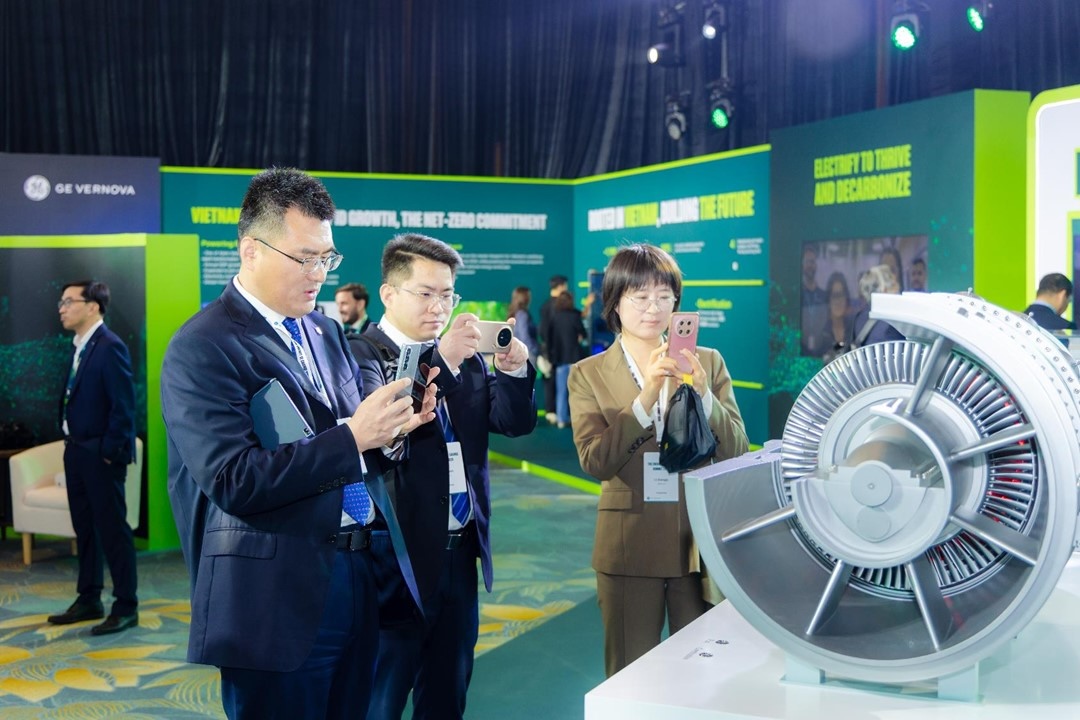 A technology showcase draws attention on the exhibition floor.